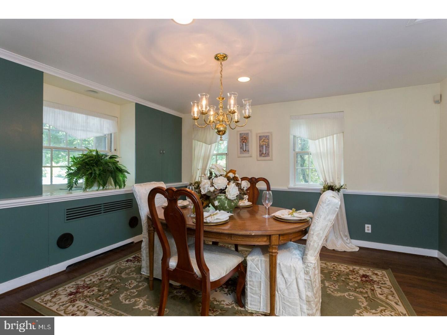 1908 Paper Mill Road Huntingdon Valley, PA 19006 - Photo 4 of 20 Dining Room
