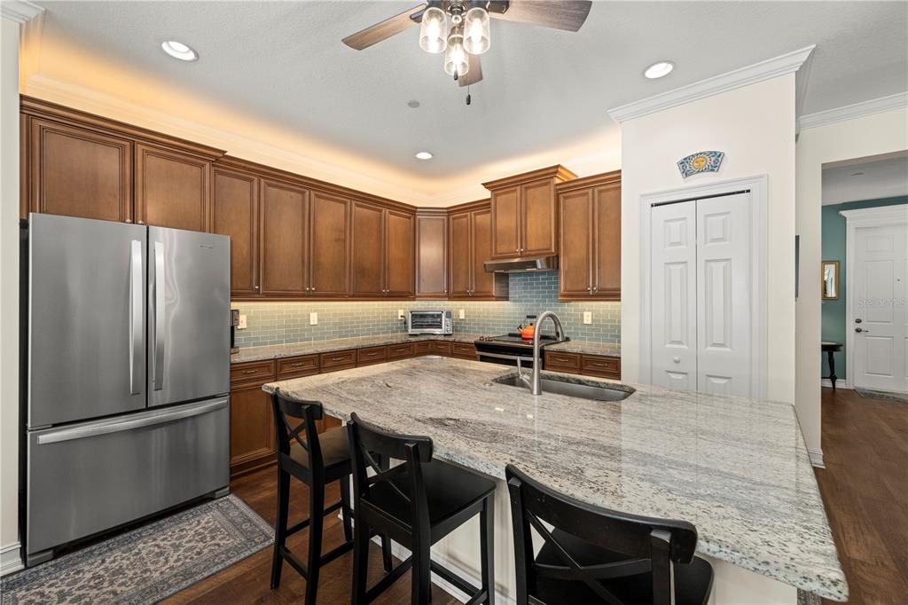 2843 Upper Park Road Orlando, FL 32814 - Photo 11 of 50