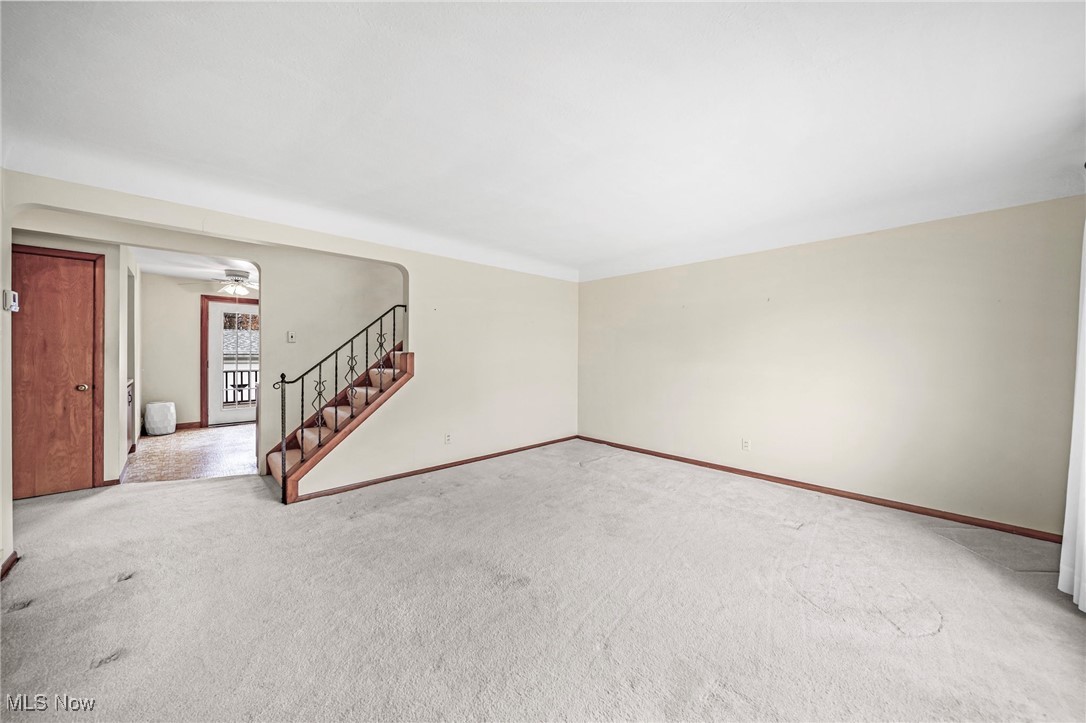 1199 Mayfield Ridge Road Cleveland, OH 44124 - Photo 6 of 20