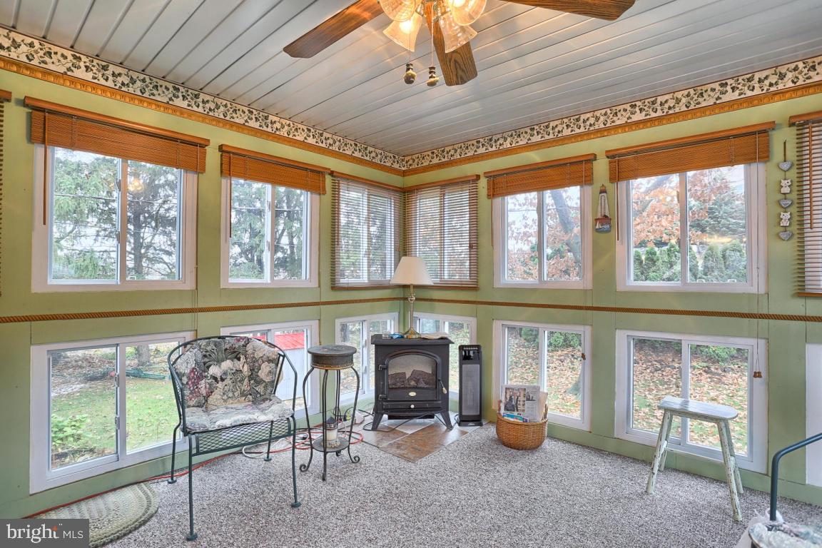 2122 Coventry Road Lancaster, PA 17601 - Photo 6 of 33 Gallery Image 6