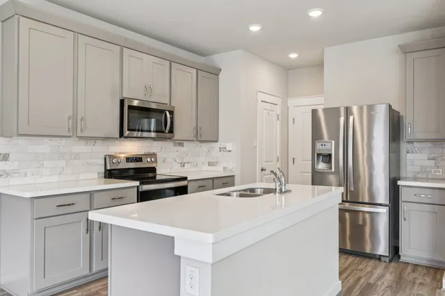 $1,895 | 111 B Amber Fields Trail, Buda, TX 78610