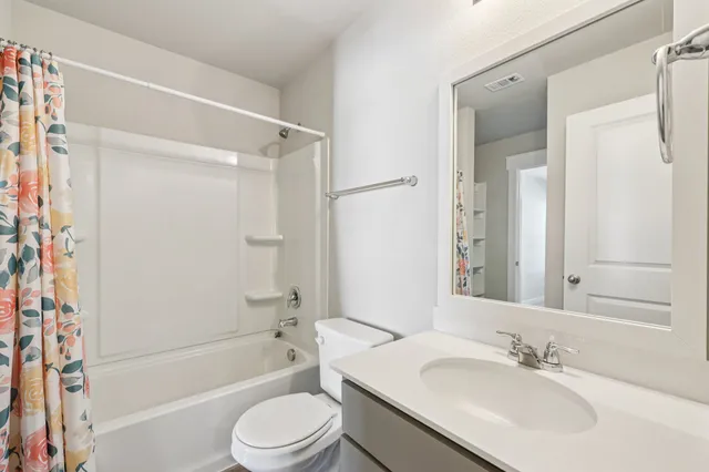 $1,895 | 111 B Amber Fields Trail, Buda, TX 78610