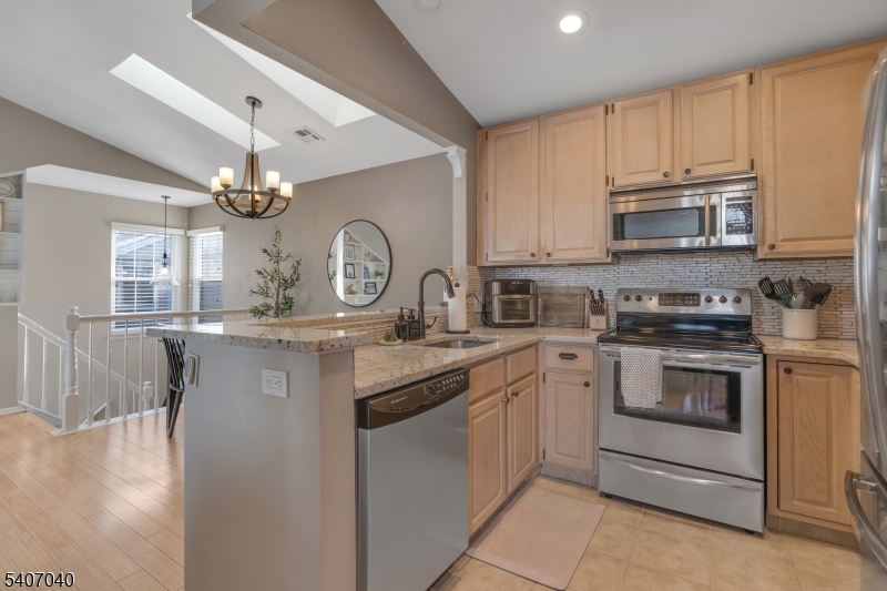 9 High Pond Lane, Unit 9 Bedminster, NJ 07921 - Photo 14 of 38