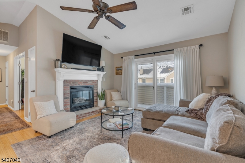 9 High Pond Lane, Unit 9 Bedminster, NJ 07921 - Photo 2 of 38