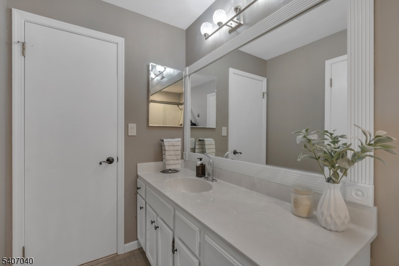 9 High Pond Lane, Unit 9 Bedminster, NJ 07921 - Photo 31 of 38