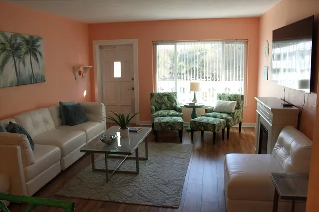 $194,000 | 2021 Australia Way West, Unit 59, Clearwater, FL 33763