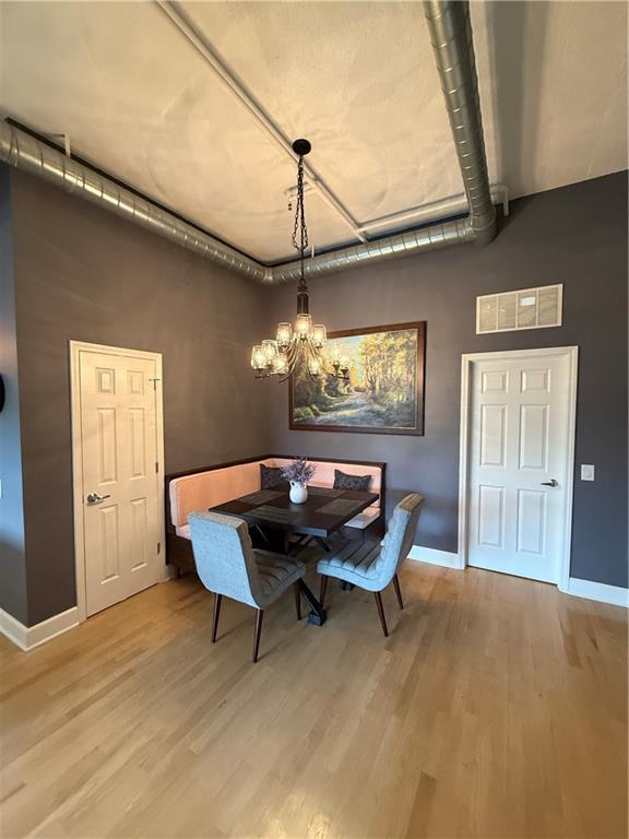 3820 Roswell Road Northeast, Unit 709 Atlanta, GA 30342 - Photo 10 of 36