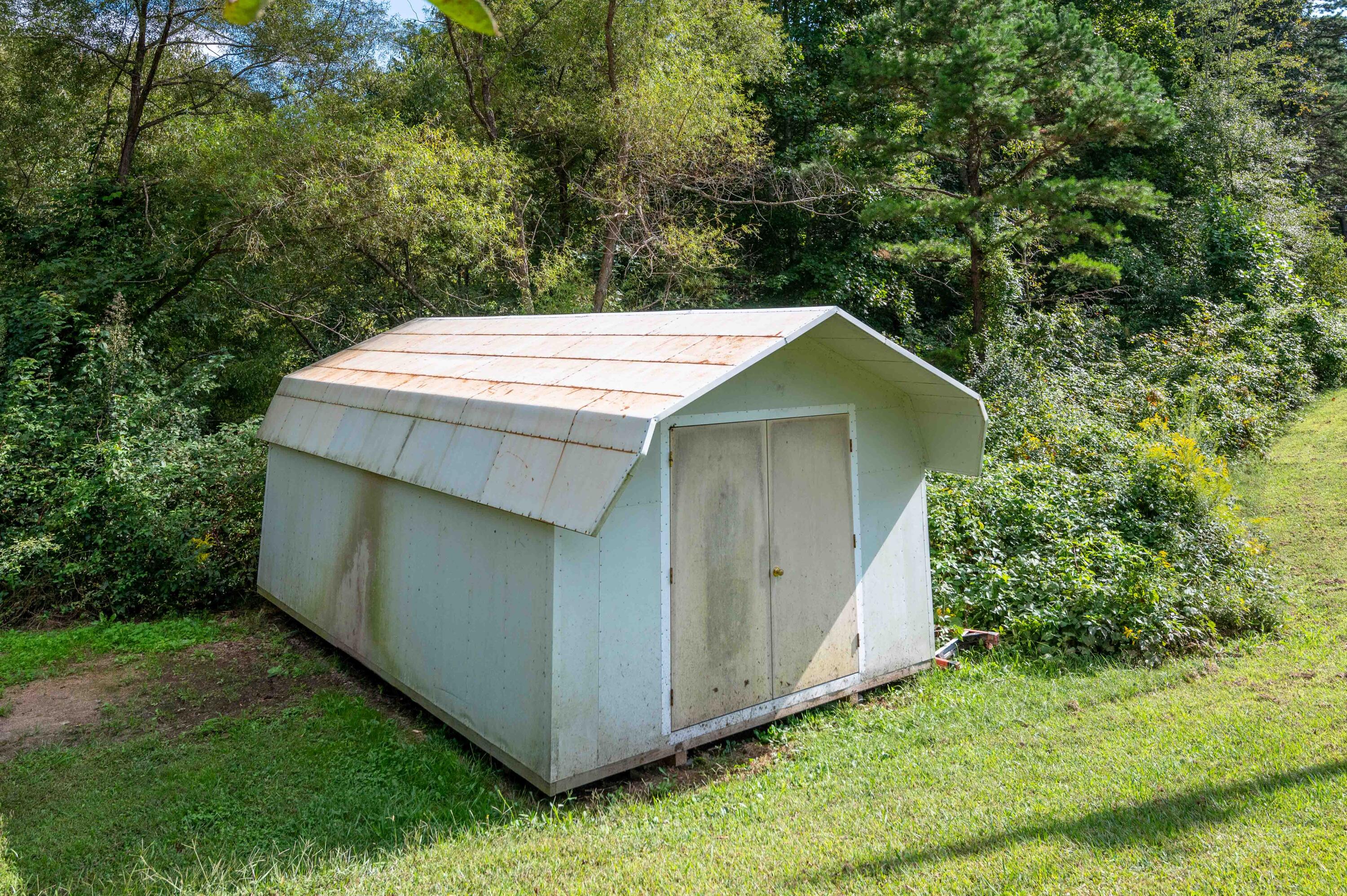 838 Paris Karr Road Keavy, KY 40737 - Photo 16 of 18 JBPLLC 65 of 18