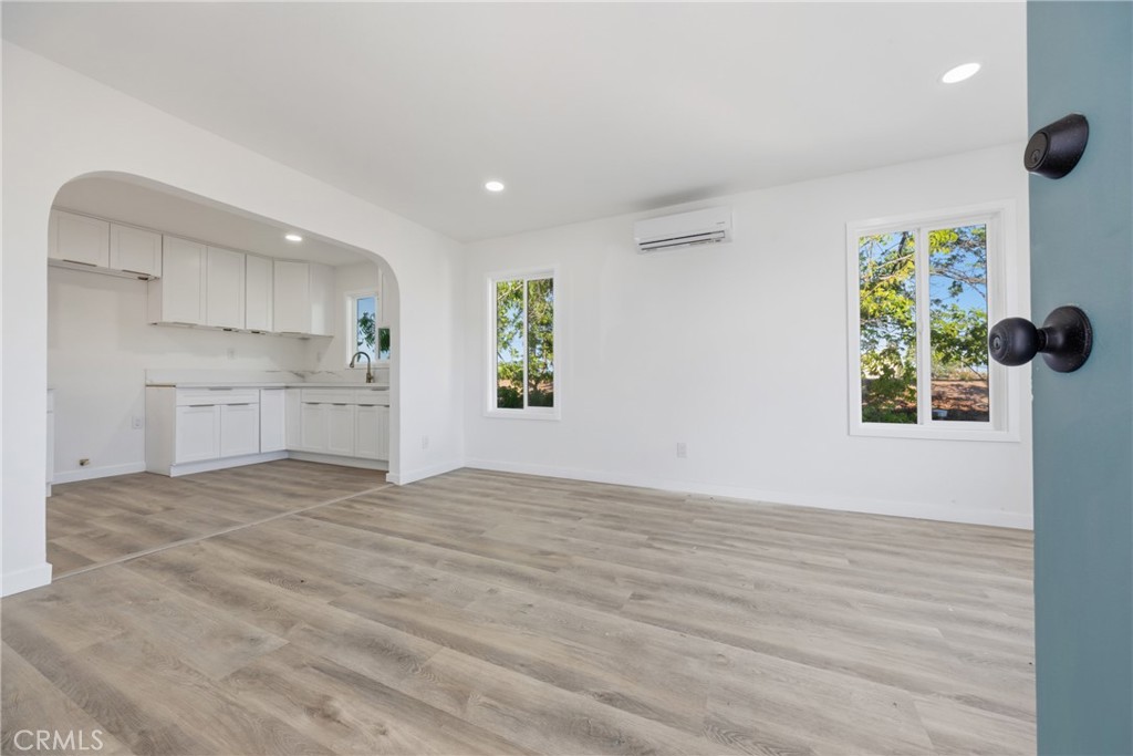351 West Magnolia Street Compton, CA 90220 - Photo 18 of 39