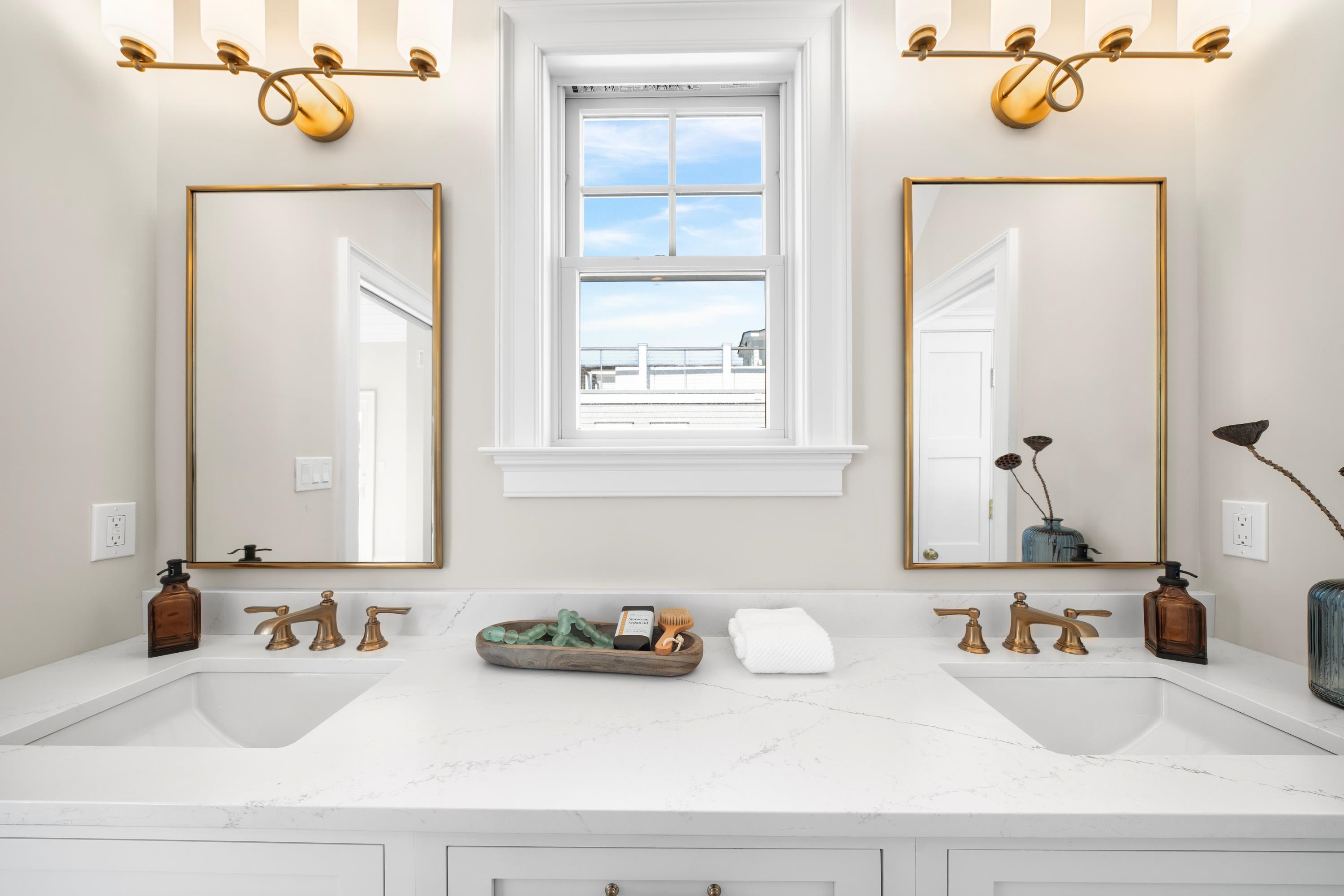 145 112th Stone Harbor, NJ 08247 - Photo 26 of 45