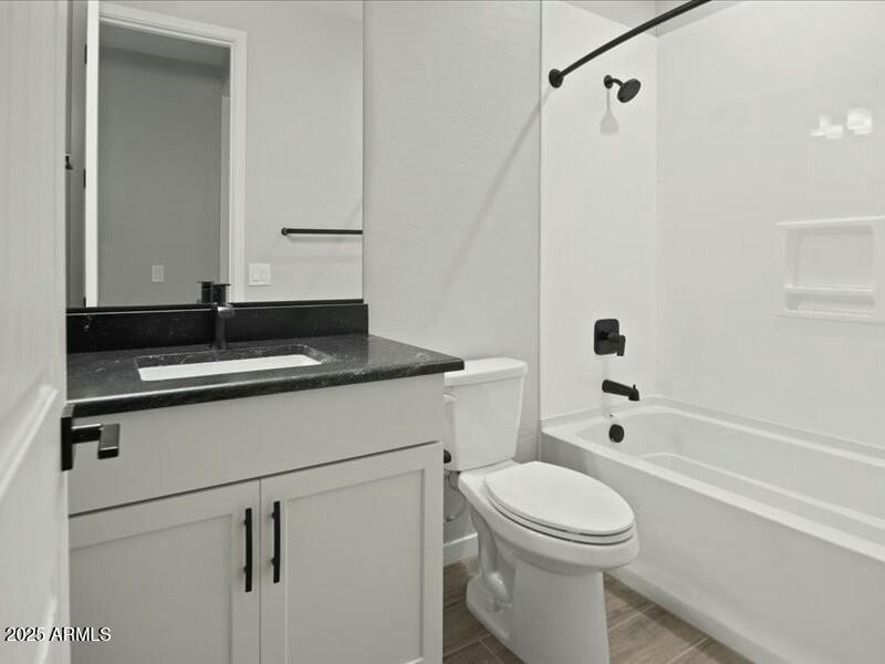 3875 East Appaloosa Road Gilbert, AZ 85296 - Photo 18 of 30 Hall Bathroom #2!
