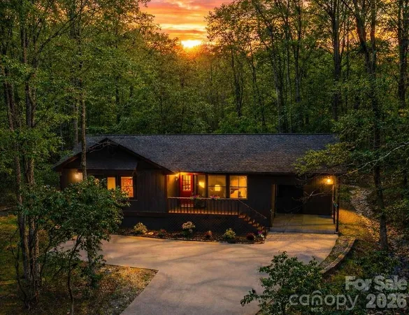 $409,500 | 417 Soquili Drive, Brevard, NC 28712