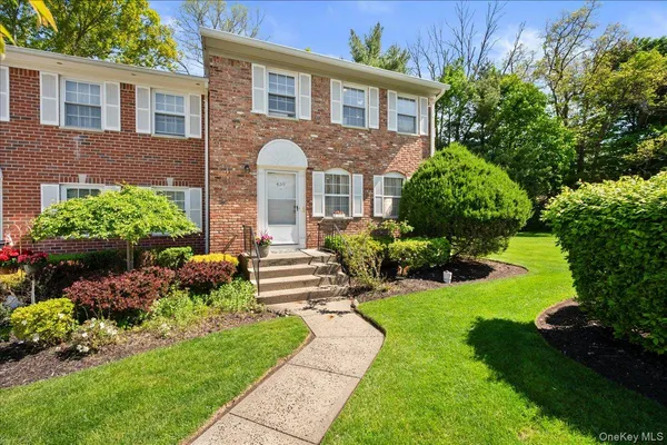 $485,000 | 459 Hopi Court, Suffern, NY 10901