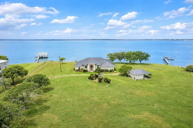 $749,900 | 842 County Road 478, Palacios, TX 77465