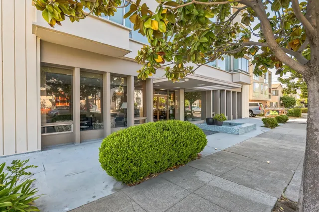 $499,000 | 2550 Dana Street, Unit 2F, Berkeley, CA 94704