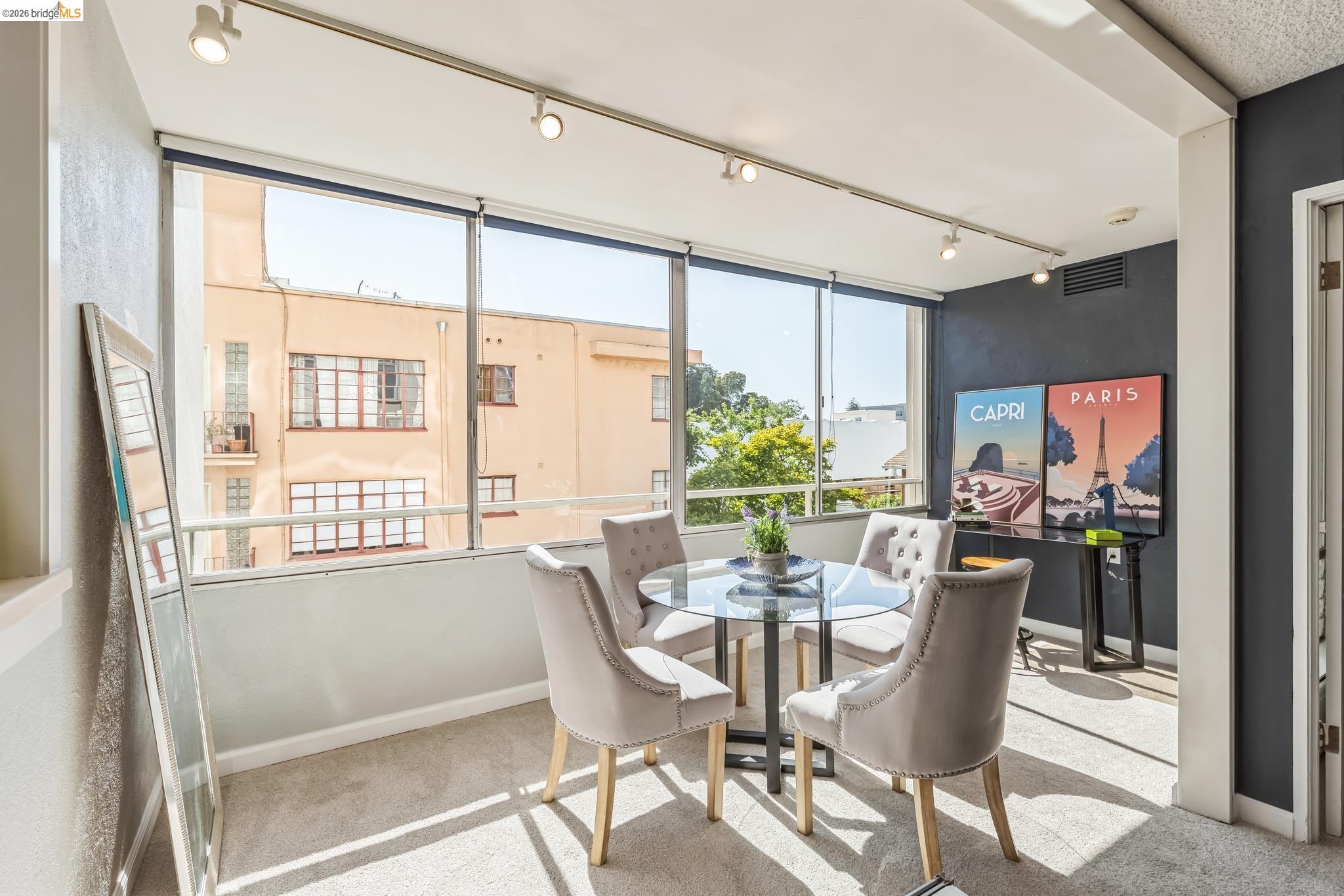 2550 Dana Street, Unit 2F Berkeley, CA 94704 - Photo 6 of 32 a dining room with furniture and window