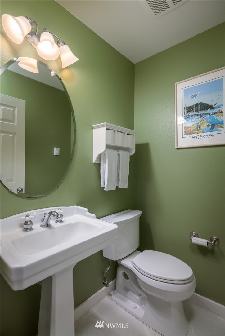 703 Fisherman Bay Road Lopez Island, WA 98261 - Photo 13 of 30 Gallery Image 13