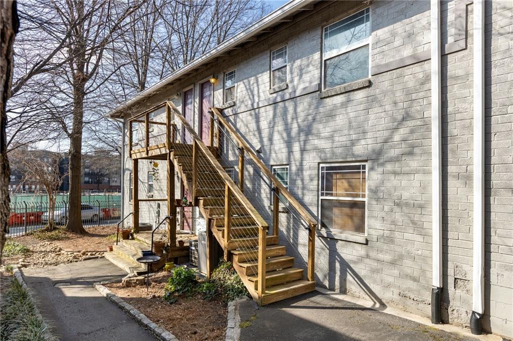 40 Daniel Street Southeast, Unit 6 Atlanta, GA 30312 - Photo 1 of 1 a front view of a house with stairs