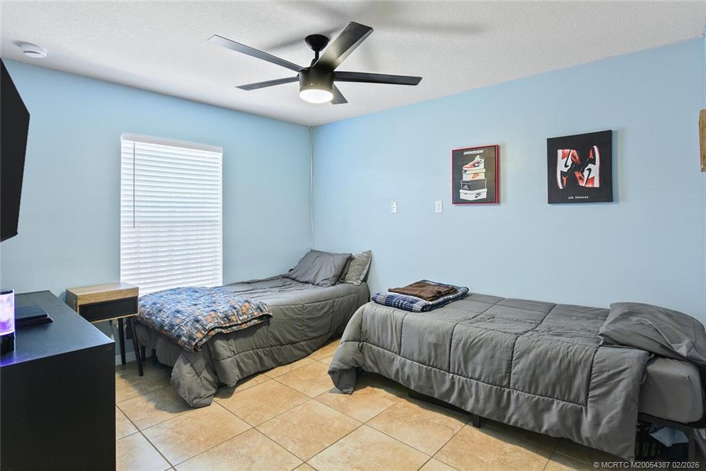 1091 Southwest 30th Street Palm City, FL 34990 - Photo 18 of 45