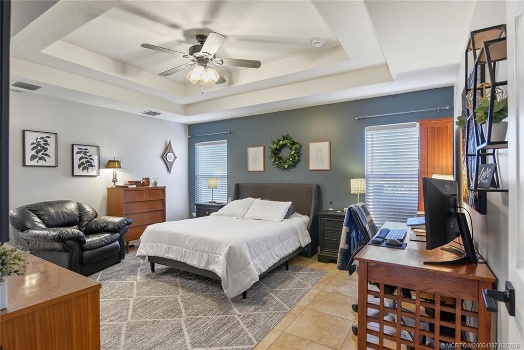 1091 Southwest 30th Street Palm City, FL 34990 - Photo 20 of 45