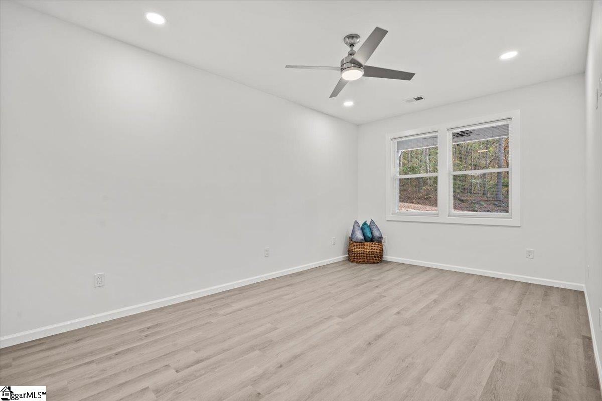 425 Tiger Lane Westminster, SC 29693 - Photo 13 of 37