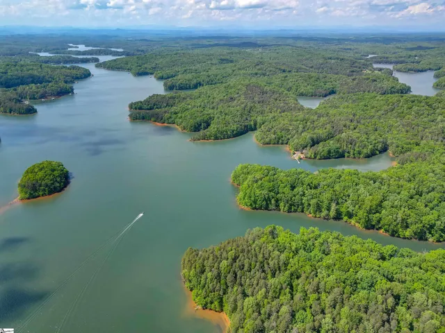 $295,000 | 425 Tiger Lane, Westminster, SC 29693