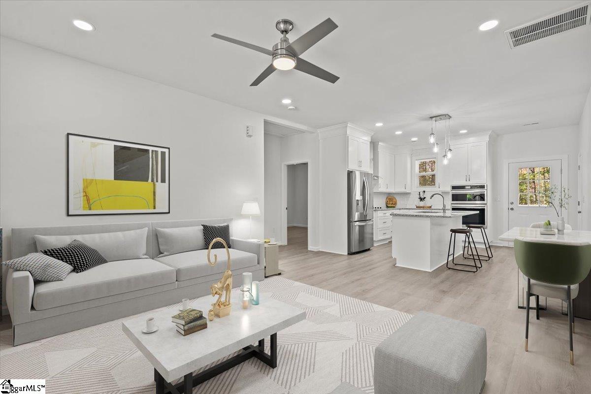 425 Tiger Lane Westminster, SC 29693 - Photo 8 of 37