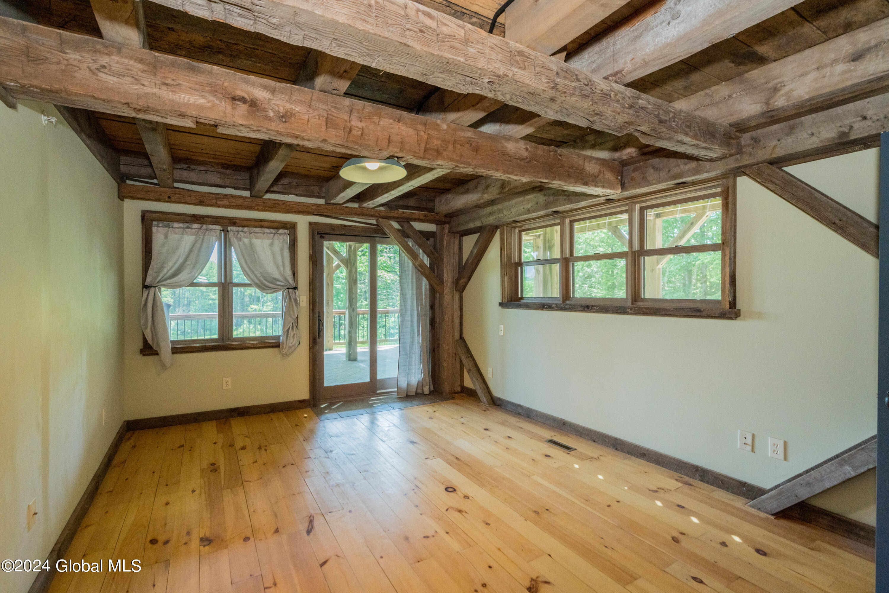 1986 Crawford Road Rotterdam, NY 12306 - Photo 8 of 69 DSC09635