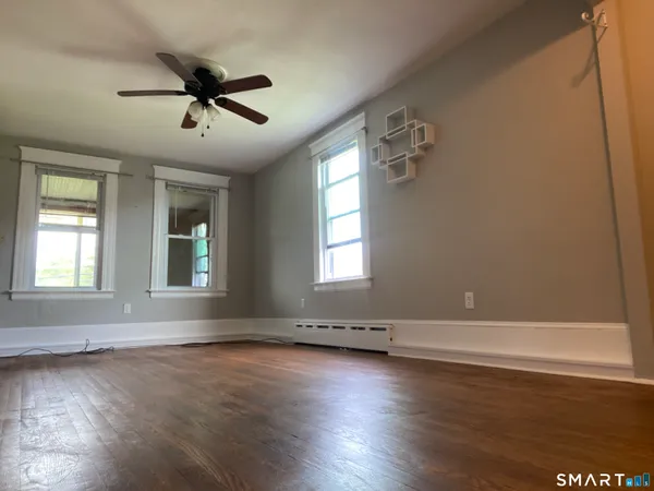 $1,700 | 304 Buckingham Street, Watertown, CT 06779