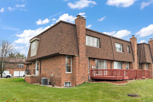 $269,900 | 1437 Woodhollow Drive, Flossmoor, IL 60422