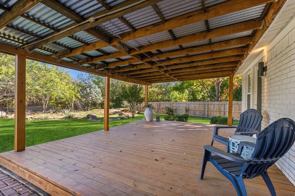 849 North Riverside Drive Grapevine, TX 76051 - Photo 24 of 29