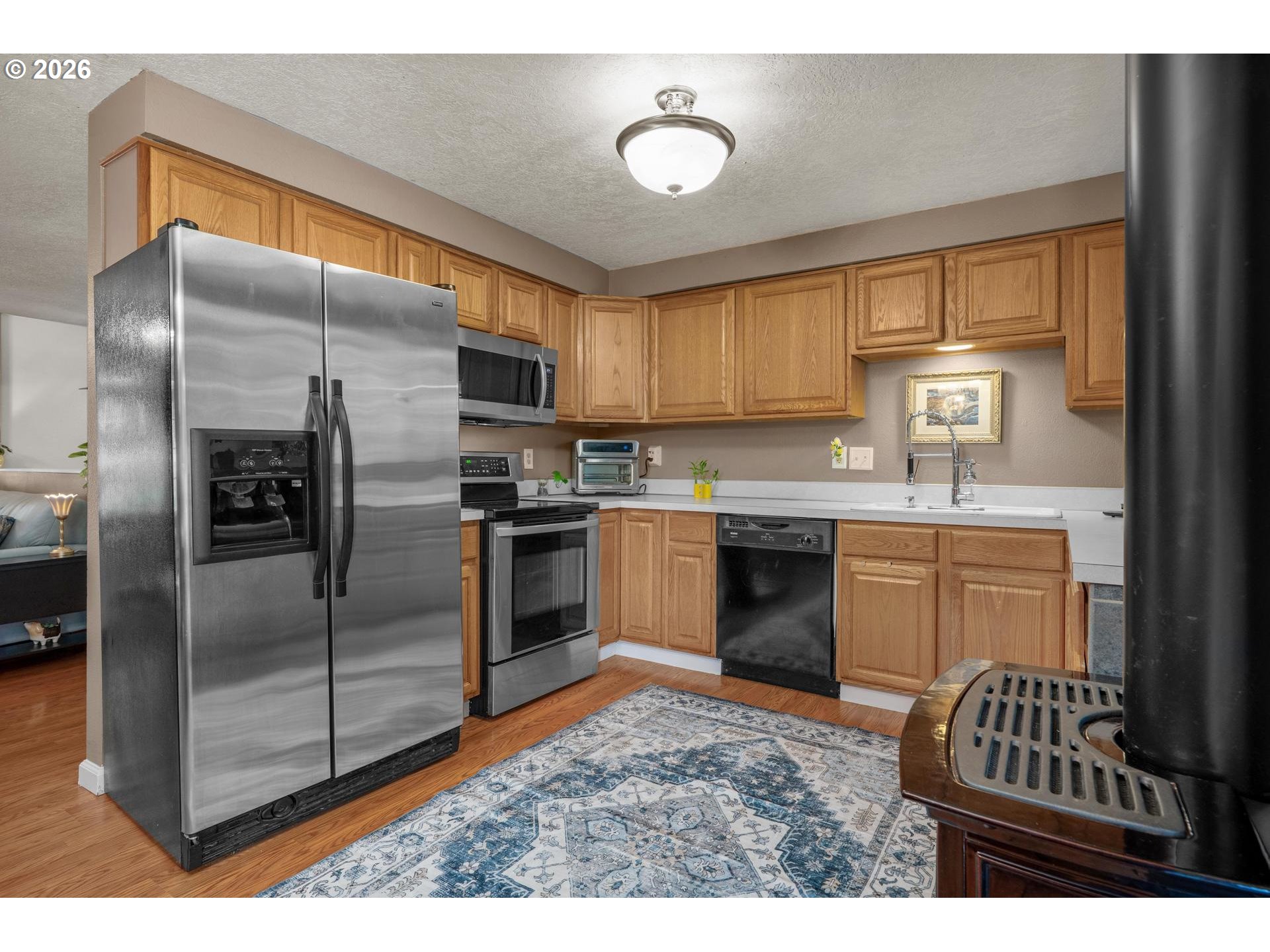 4941 Southwest Comus Street Portland, OR 97219 - Photo 14 of 40 Gallery Image 14