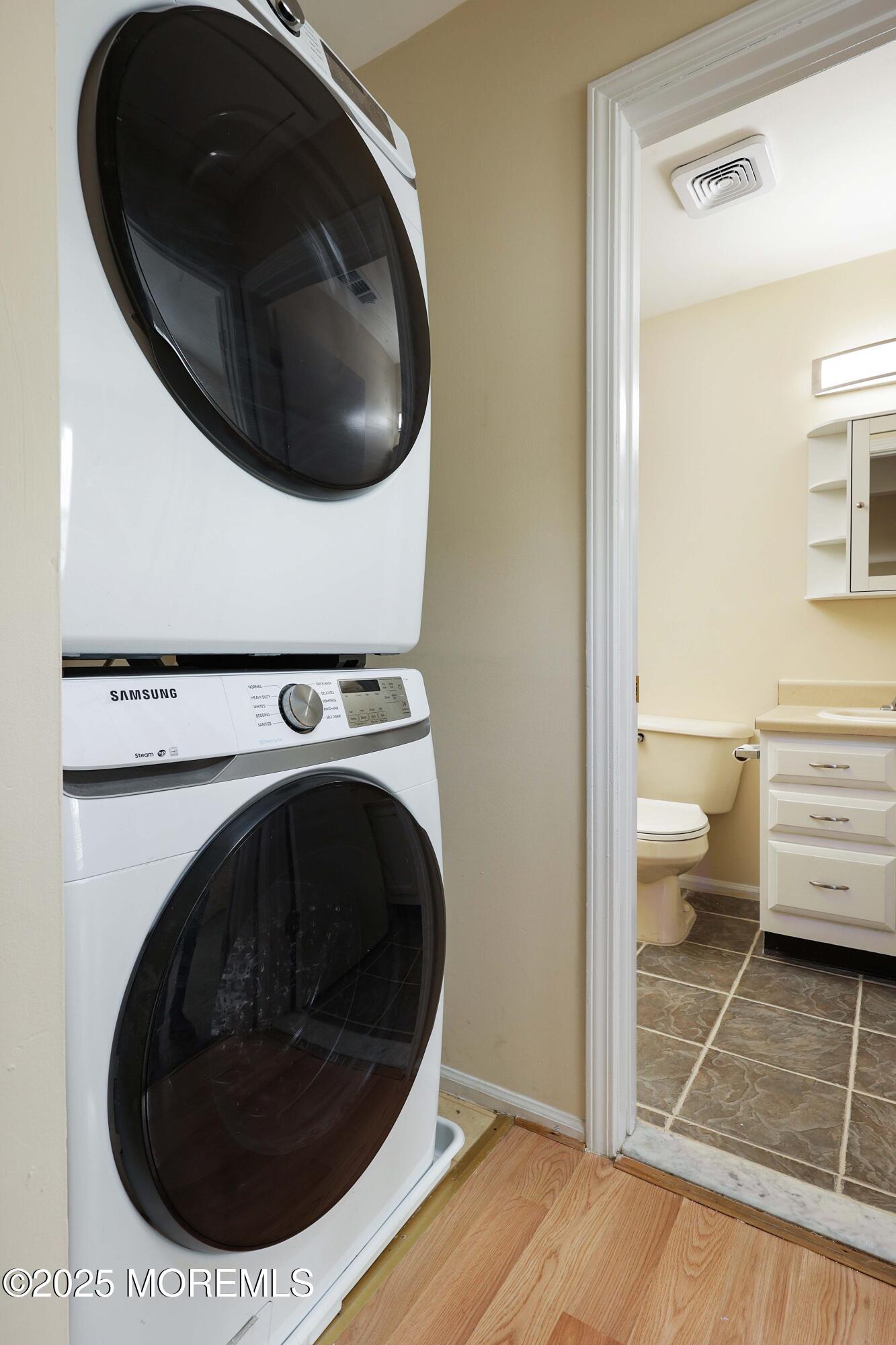 90 Puffin Glade Bayville, NJ 08721 - Photo 11 of 16 758A7441