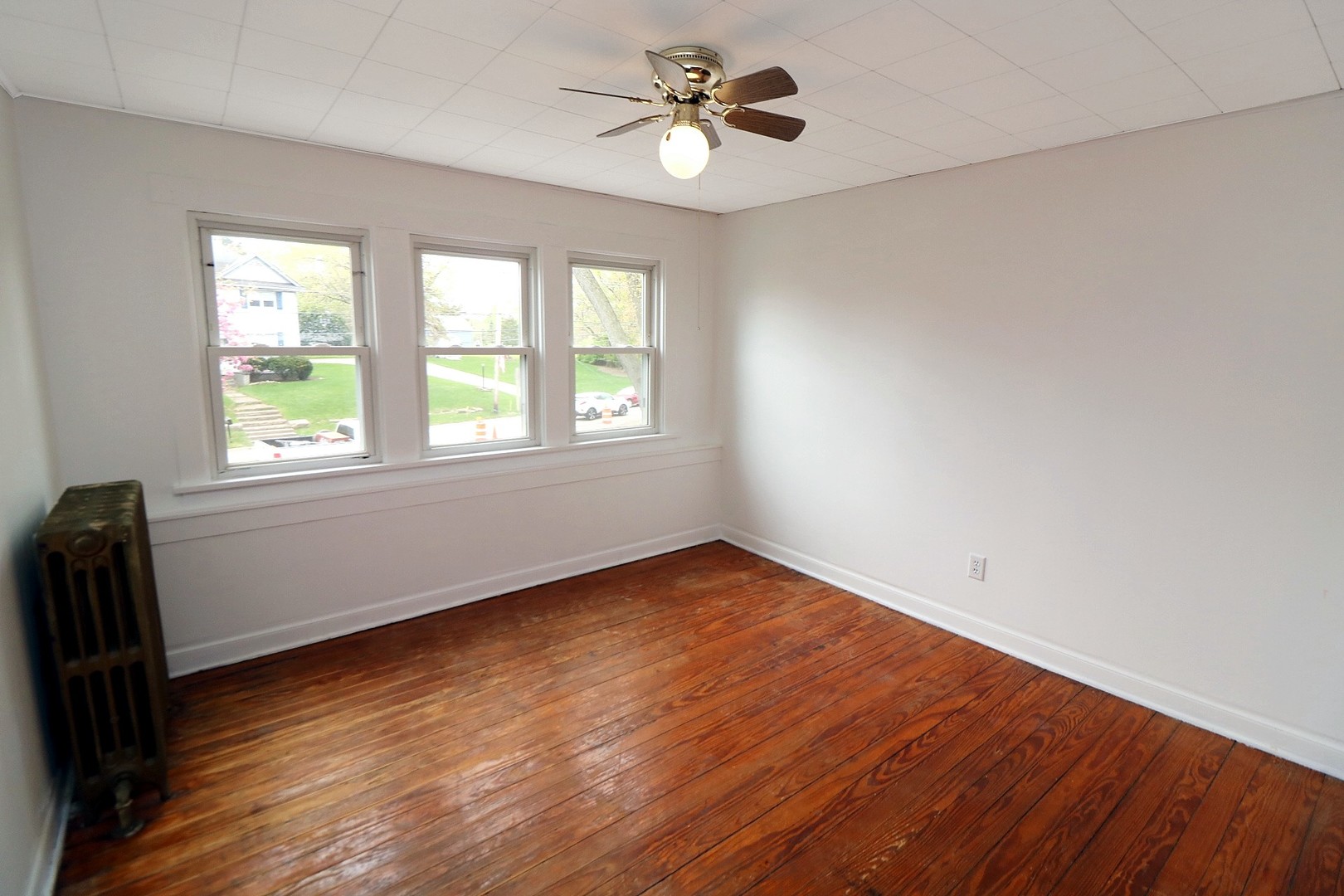 2104 Johnsburg Road Johnsburg, IL 60051 - Photo 19 of 27