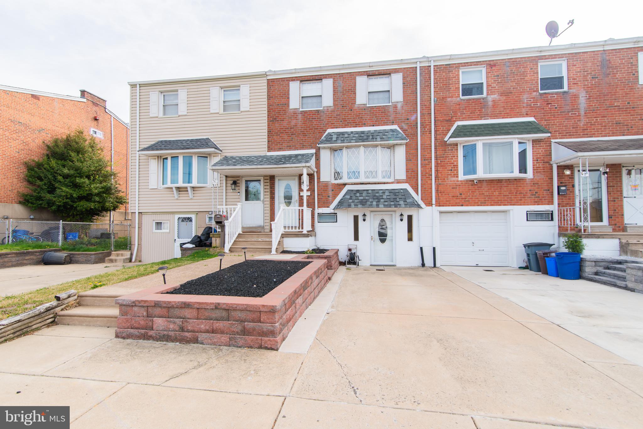 3239 Byberry Road Philadelphia, PA 19154 - Photo 3 of 51 a front view of a house with a yard