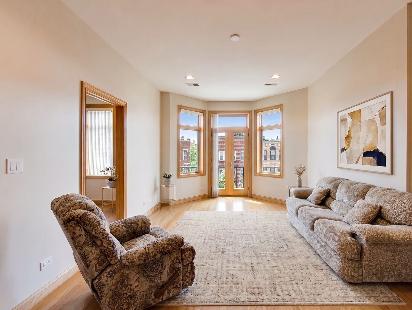 3028 South Normal Avenue, Unit 2 Chicago, IL 60616 - Photo 2 of 21