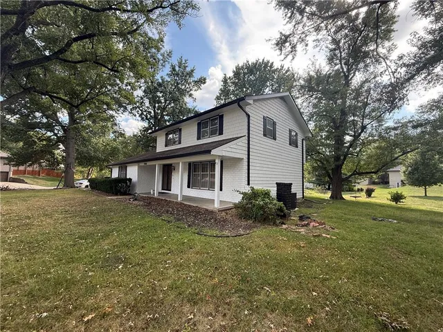 $215,000 | 4806 Stonecrest Terrace, St. Joseph, MO 64506