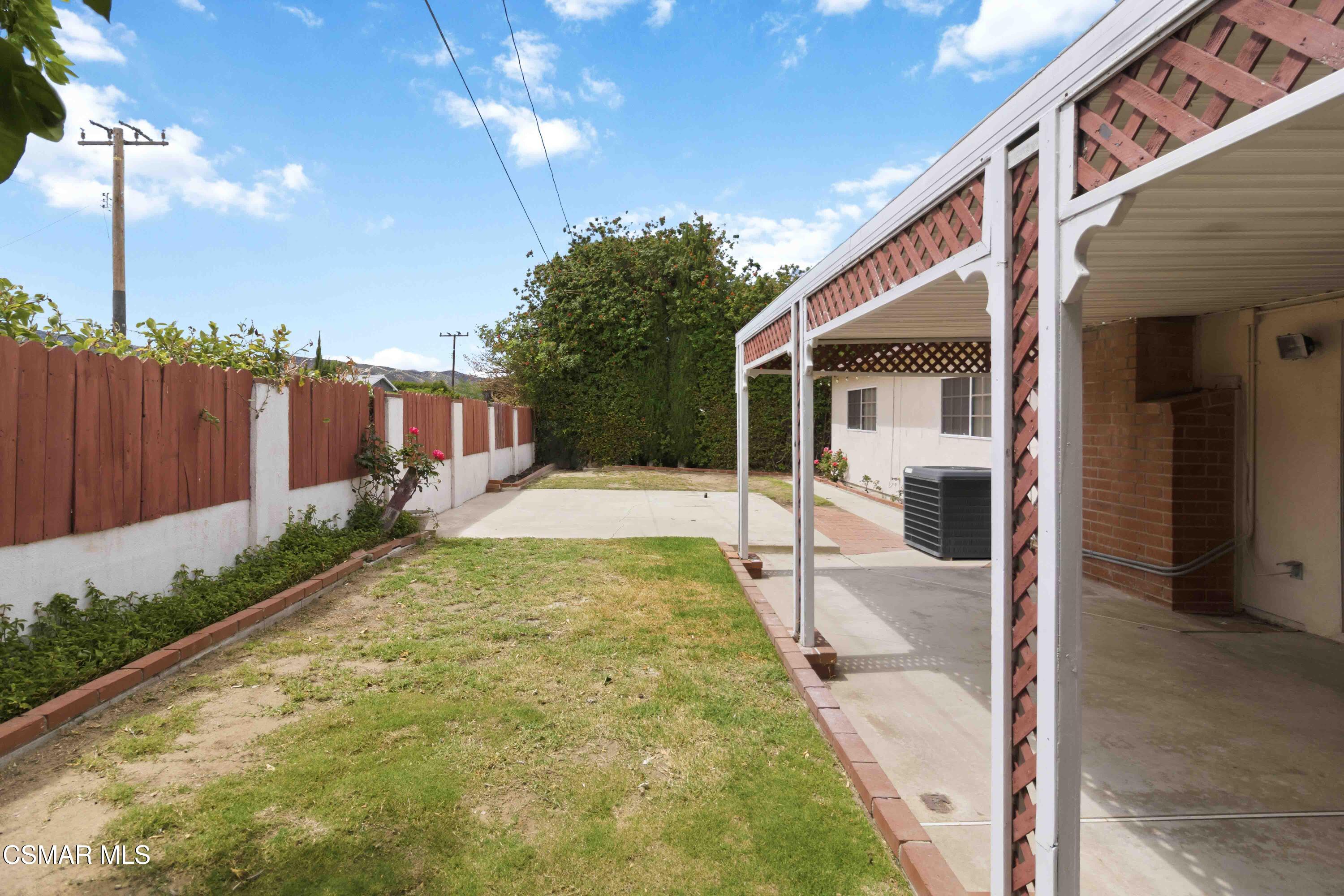 6456 Menlo Street, Unit STREET Simi Valley, CA 93063 - Photo 22 of 27 040