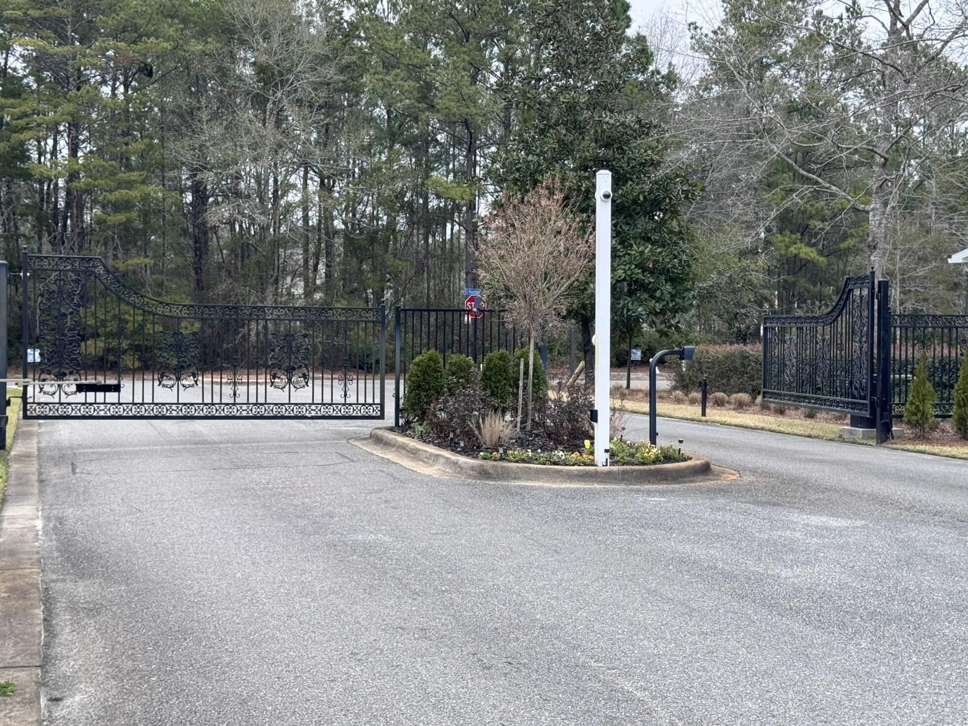Lot 2 South J Hunter's Way Freeport, FL 32439 - Photo 7 of 16 a view of a park with trees
