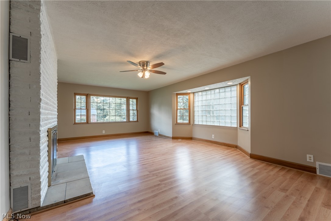 191 Oneida Avenue Northwest Canton, OH 44708 - Photo 11 of 46 Plenty of Natural Light