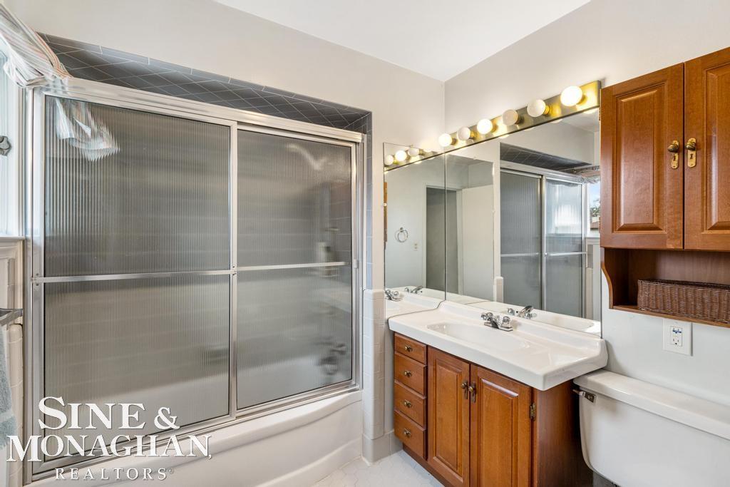 89 Handy Road Grosse Pointe Farms, MI 48236 - Photo 20 of 41
