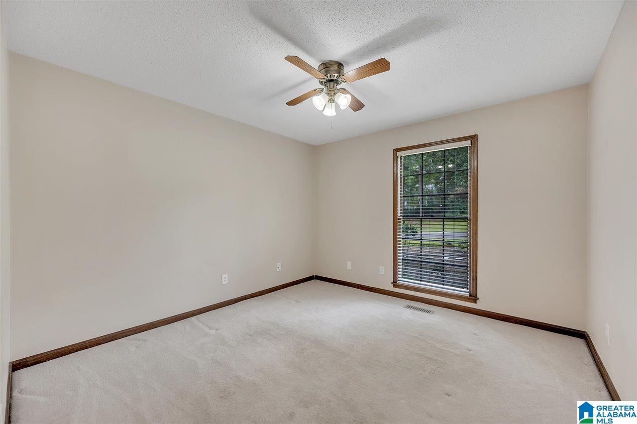 2525 Blazing Star Pelham, AL 35124 - Photo 17 of 32