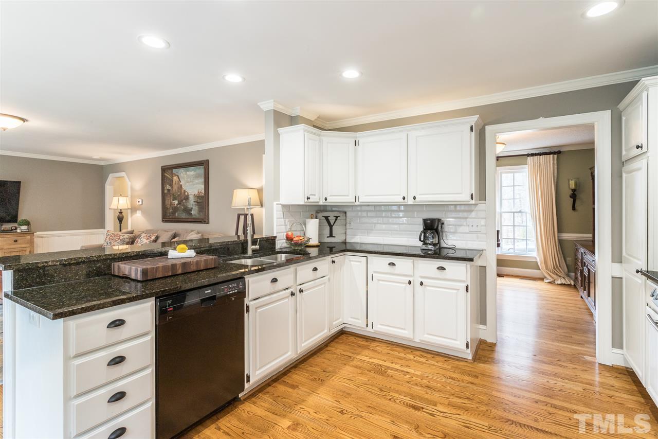 11900 Pembridge Lane Raleigh, NC 27613 - Photo 13 of 30