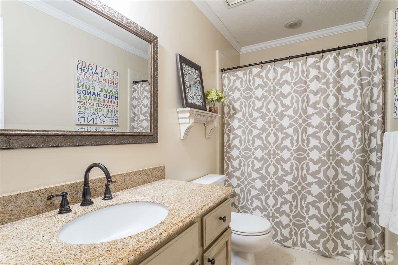 11900 Pembridge Lane Raleigh, NC 27613 - Photo 14 of 30