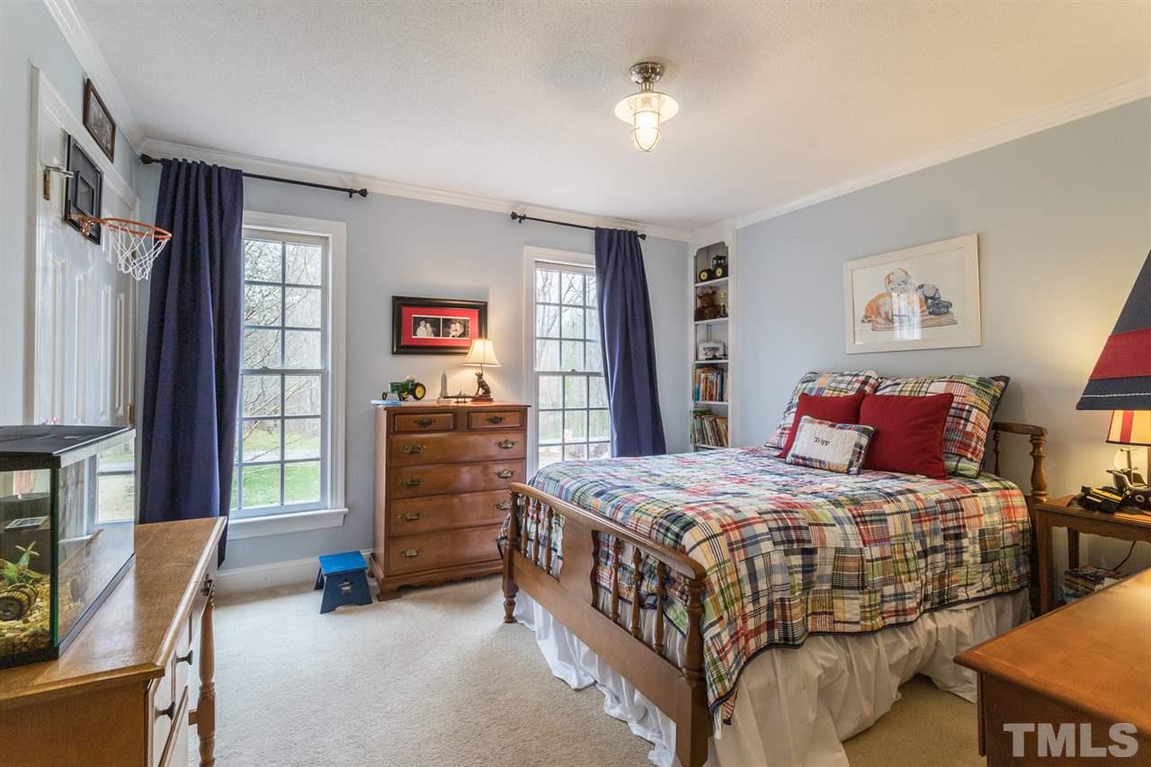 11900 Pembridge Lane Raleigh, NC 27613 - Photo 19 of 30