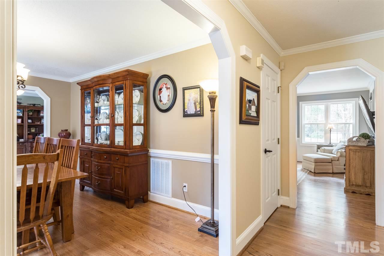 11900 Pembridge Lane Raleigh, NC 27613 - Photo 3 of 30