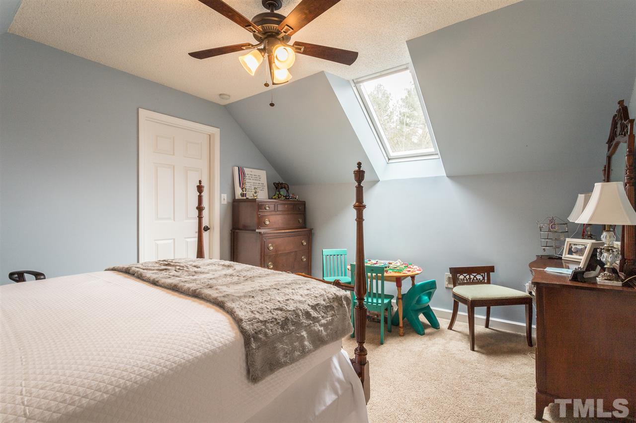 11900 Pembridge Lane Raleigh, NC 27613 - Photo 21 of 30