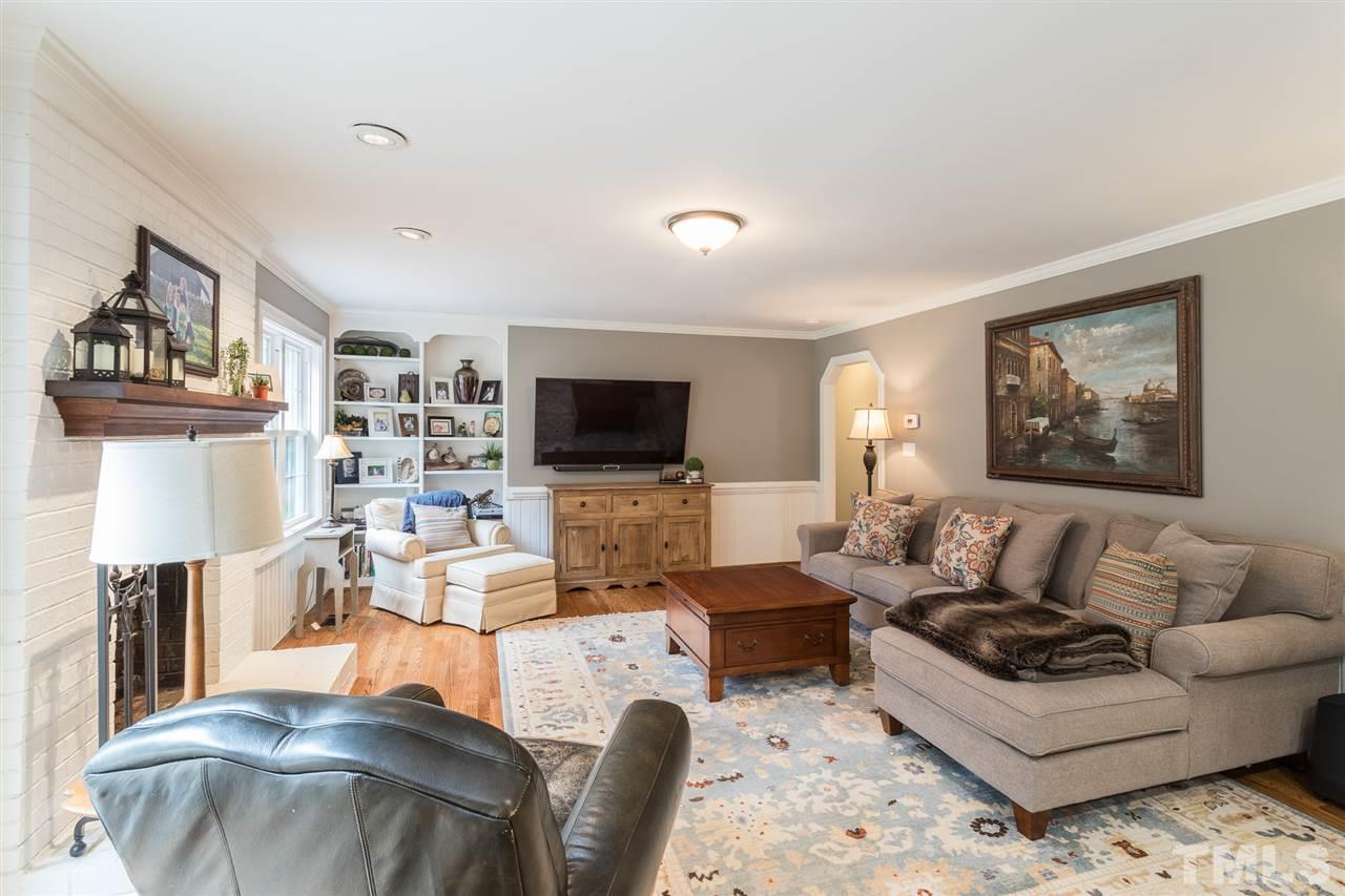 11900 Pembridge Lane Raleigh, NC 27613 - Photo 6 of 30