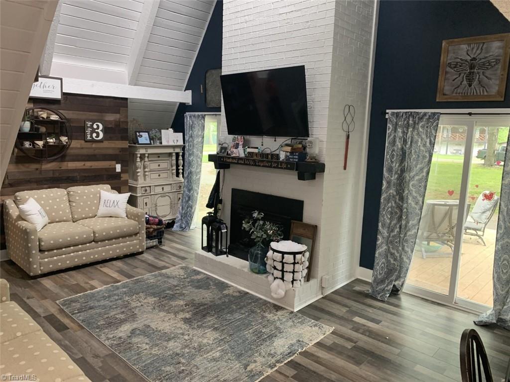 555 Jackson Rd Extension Mount Airy, NC 27030 - Photo 3 of 24 Gallery Image 3