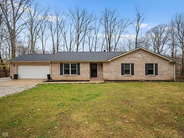 $765,000 | 7967 East Oak Drive, Rockville, IN 47872